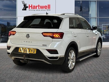 Used Volkswagen T-Roc 2018 for sale - 77161049: Photo