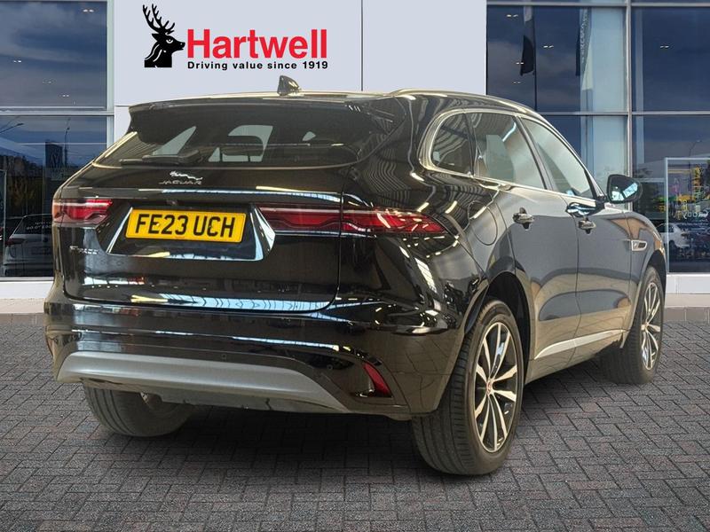 Used Jaguar F-Pace 2023 for sale - 76738767: Photo 4