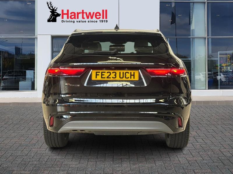 Used Jaguar F-Pace 2023 for sale - 76738767: Photo 5