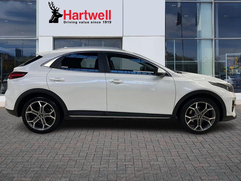 Used Kia XCeed 2020 for sale - 77296752: Photo 2