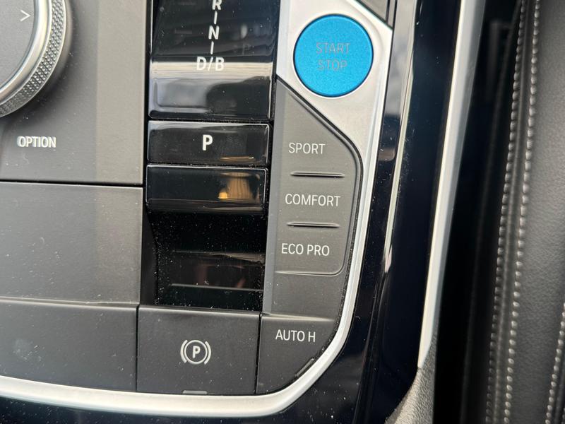 Used BMW i4 2023 for sale - 76738996: Photo 27