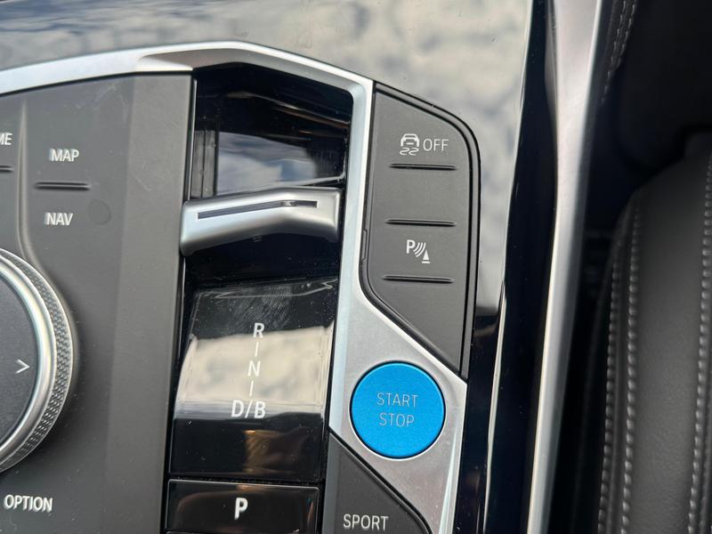 Used BMW i4 2023 for sale - 76738996: Photo 28