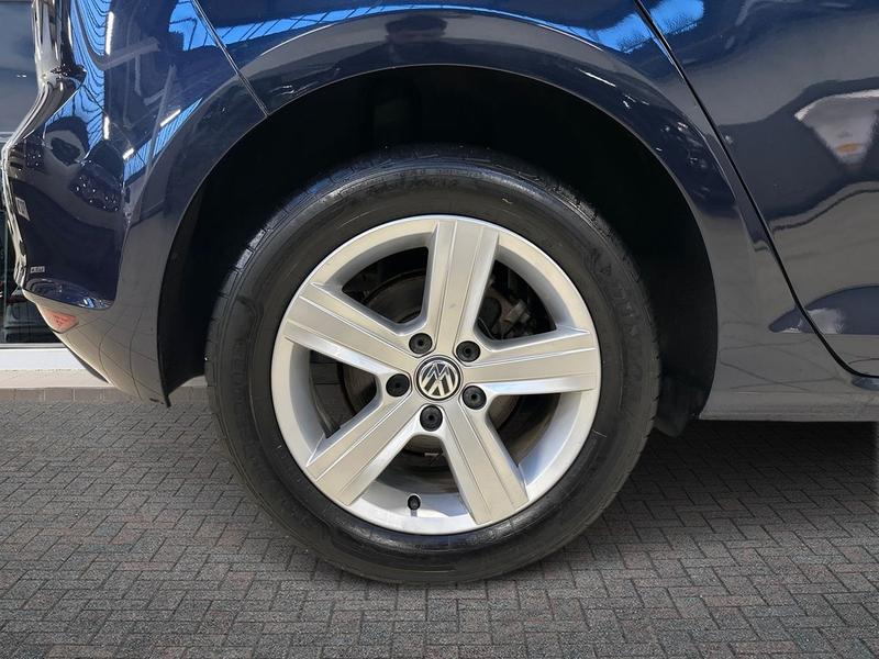 Used Volkswagen Golf 2014 for sale - 77124147: Photo 10