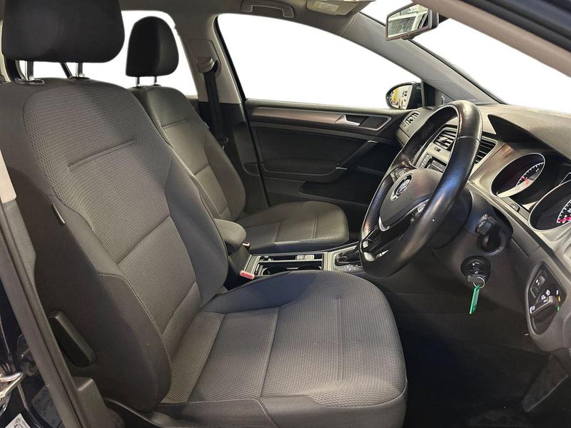 Used Volkswagen Golf 2014 for sale - 77124147: Photo 17