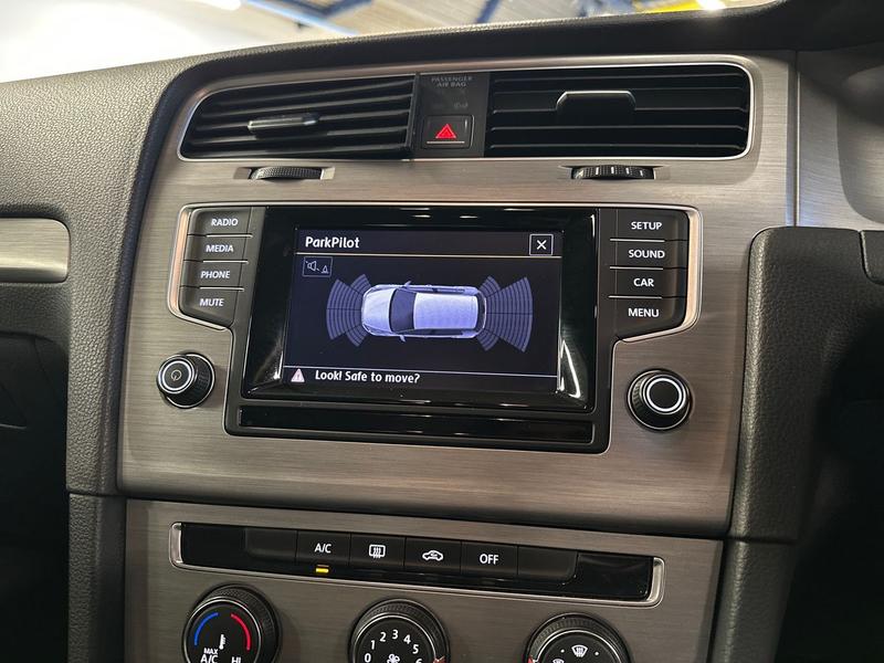 Used Volkswagen Golf 2014 for sale - 77124147: Photo 22