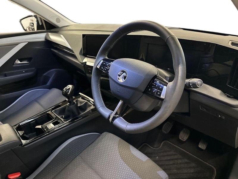 Used Vauxhall Astra for sale - 77270921: Photo 11