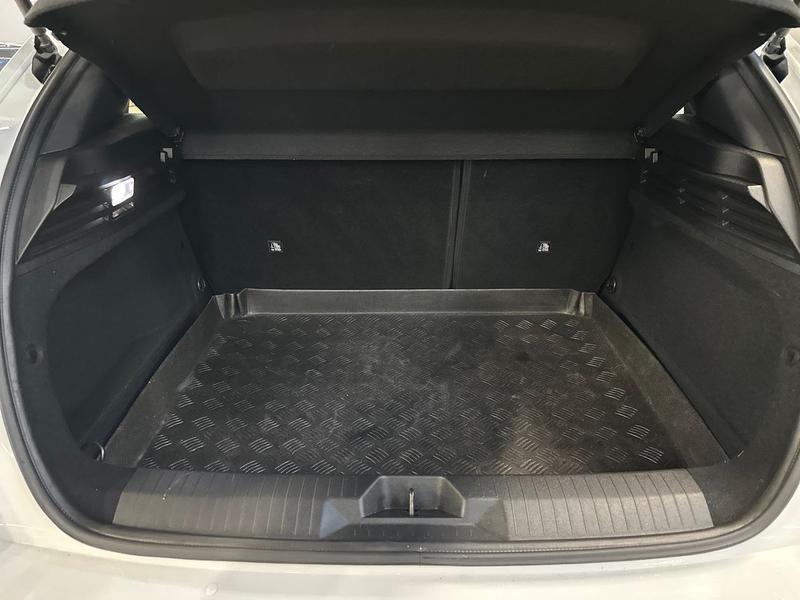 Used Vauxhall Astra for sale - 77270921: Photo 19