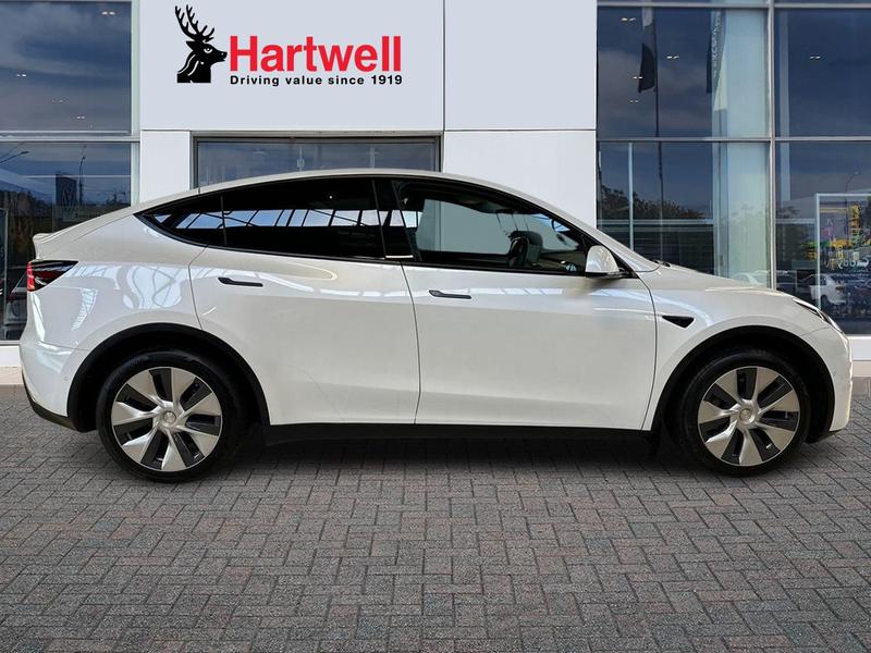 Used Tesla Model Y 2022 for sale - 76738756: Photo 2