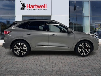 Used Ford Kuga 2023 for sale - 76750463: Photo