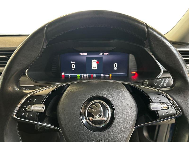 Used Skoda Superb 2022 for sale - 77192867: Photo 14