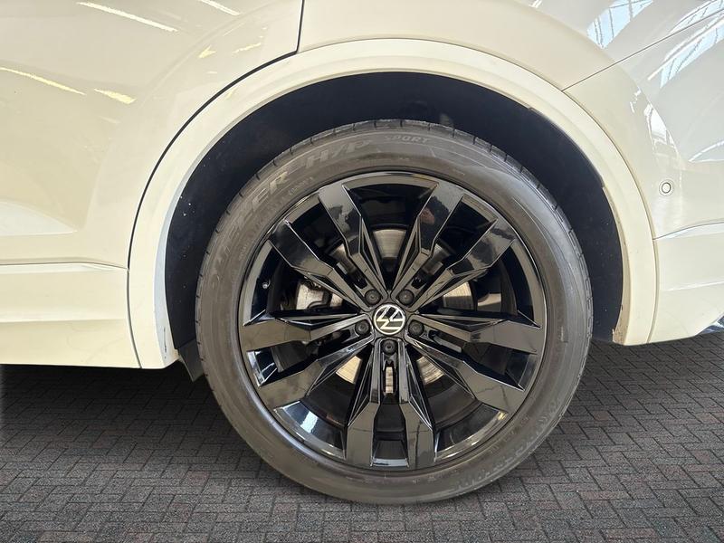 Used Volkswagen Touareg 2022 for sale - 76738763: Photo 10