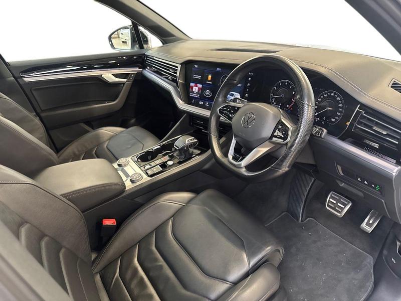 Used Volkswagen Touareg 2022 for sale - 76738763: Photo 11