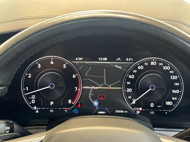 Used Volkswagen Touareg 2022 for sale - 76738763: Photo 15