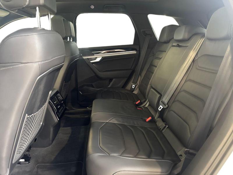 Used Volkswagen Touareg 2022 for sale - 76738763: Photo 18