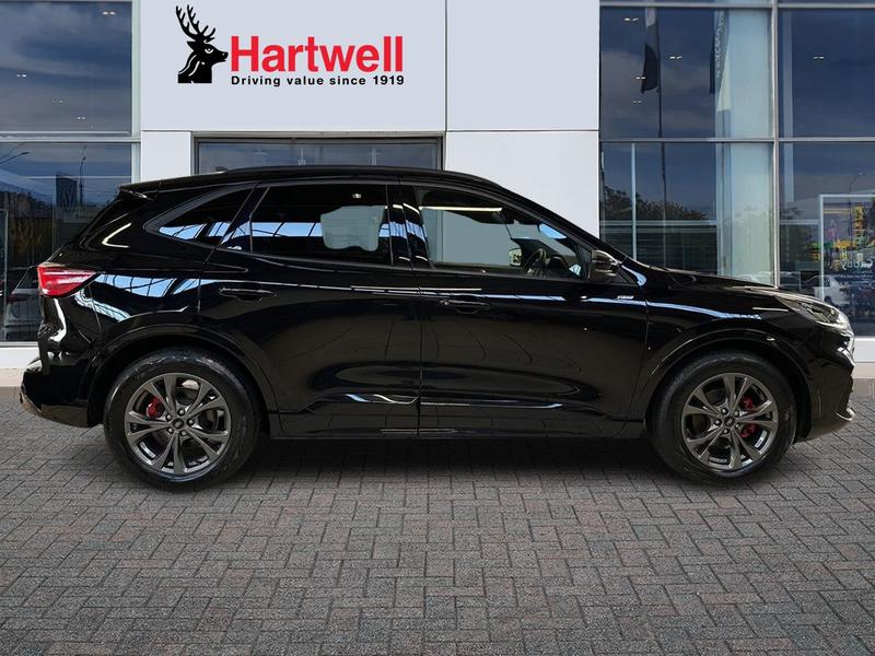 Used Ford Kuga 2023 for sale - 76984829: Photo 2