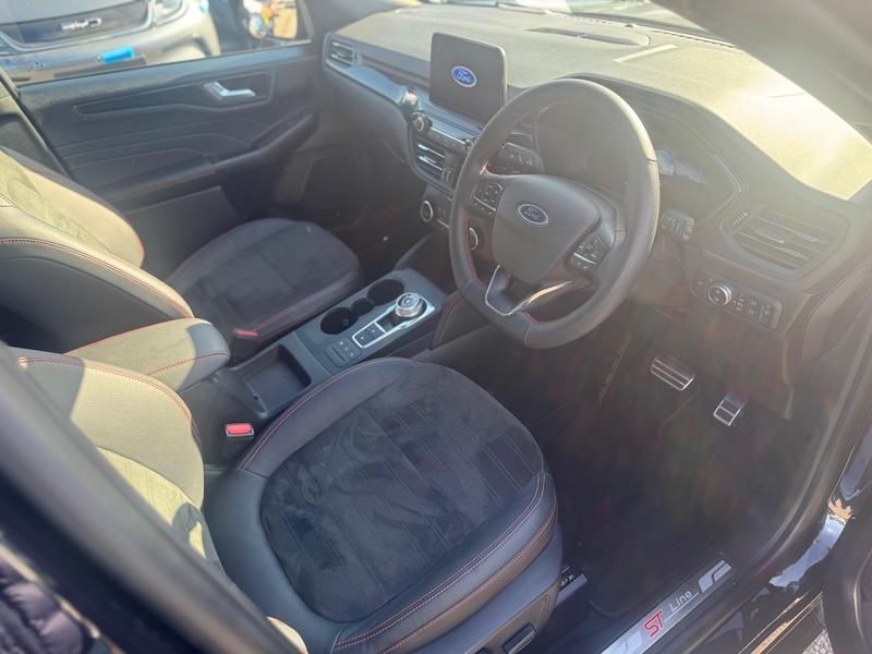 Used Ford Kuga 2022 for sale - 76738961: Photo 10