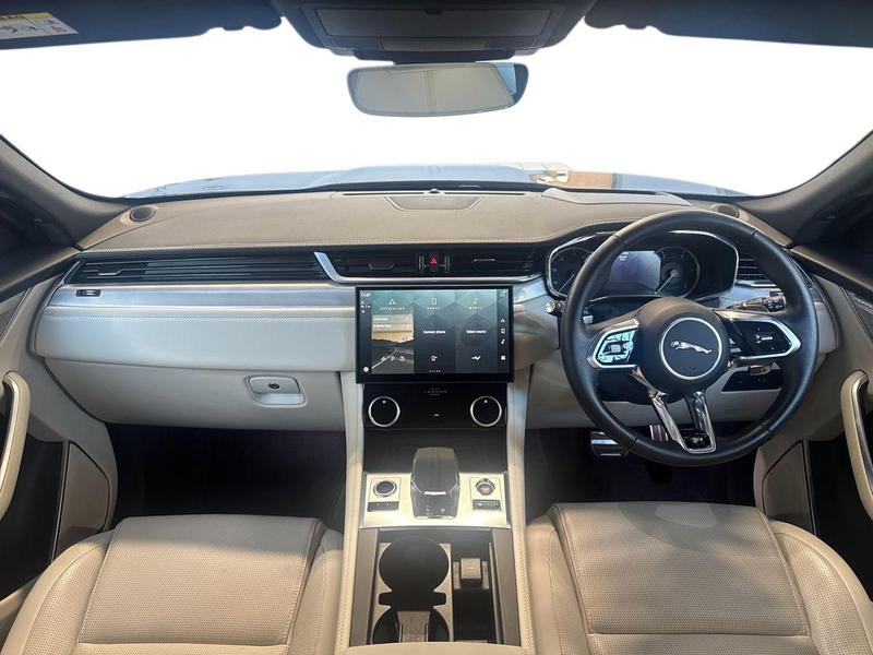 Used Jaguar F-Pace 2023 for sale - 77354408: Photo 12