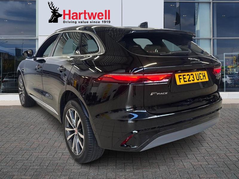 Used Jaguar F-Pace 2023 for sale - 77354408: Photo 6