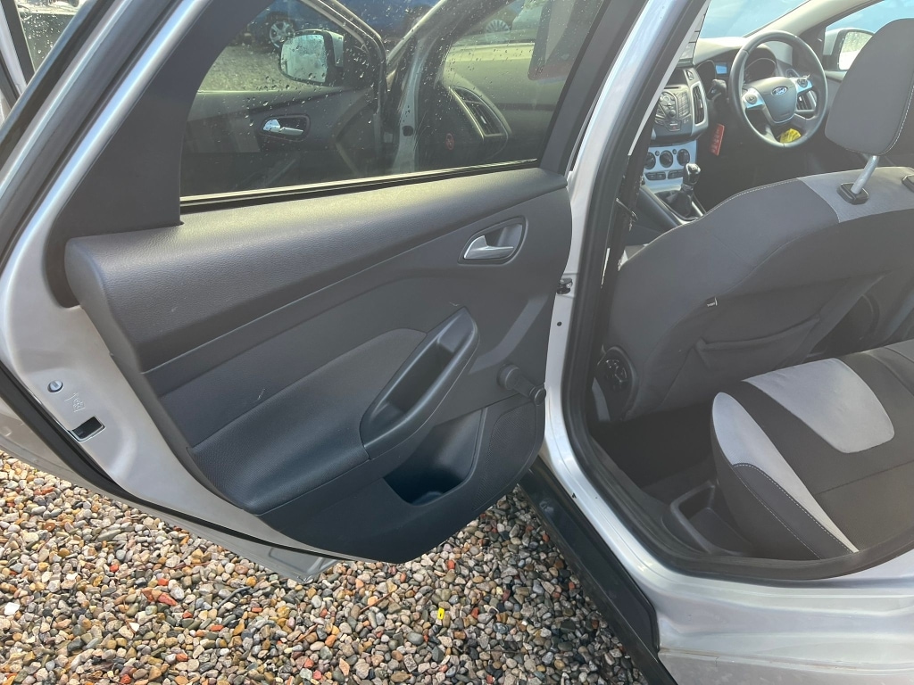 Used Ford Focus 2014 for sale - 77766846: Photo 10