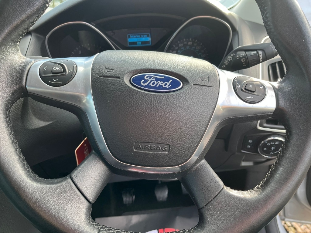 Used Ford Focus 2014 for sale - 77766846: Photo 15