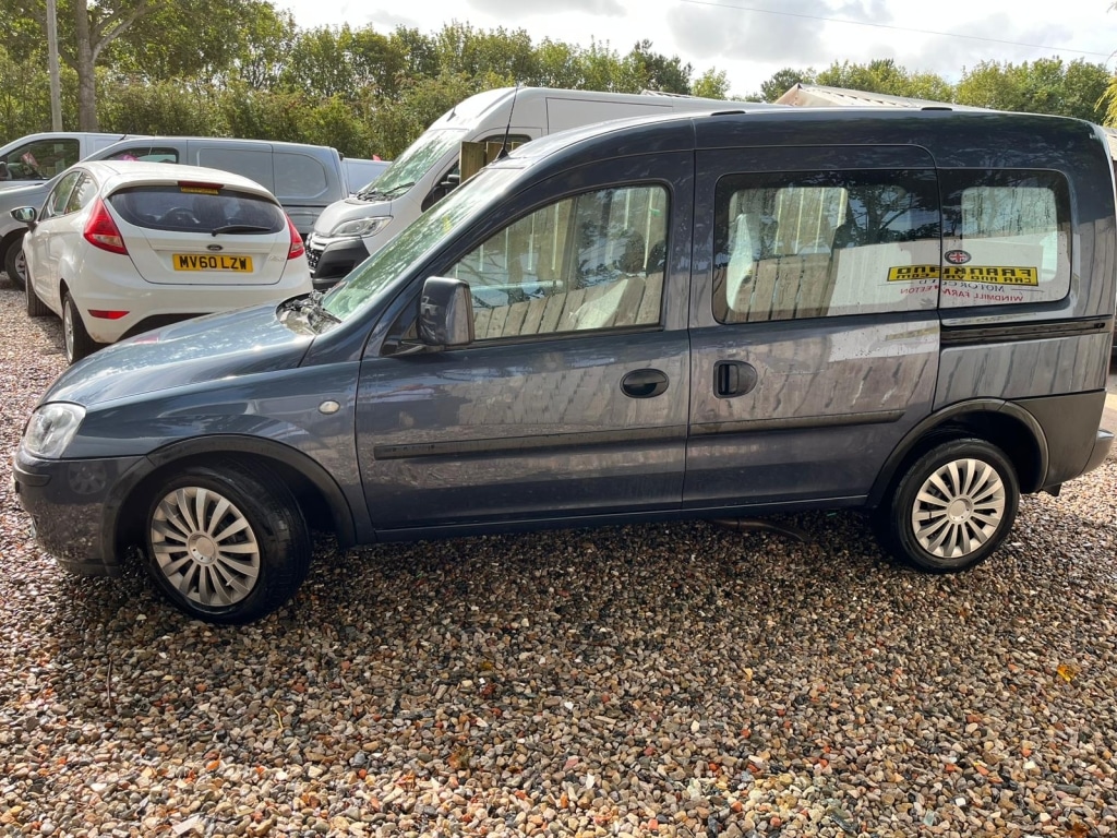 Used Vauxhall Combo 2010 for sale - 75893112: Photo 4