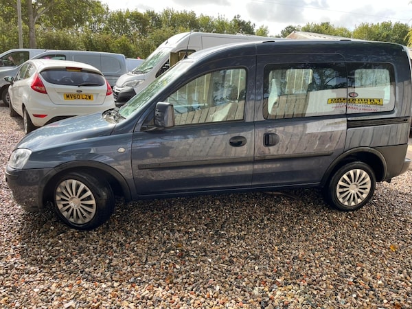 Used Vauxhall Combo 2010 for sale - 75893112: Photo 4