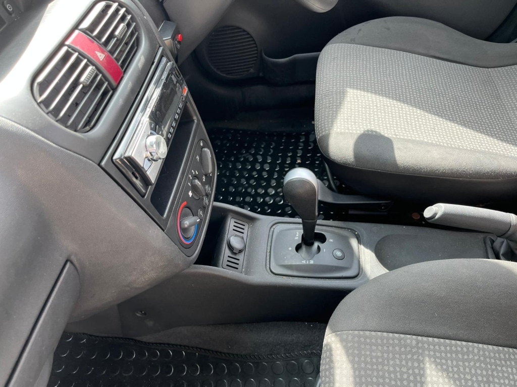 Used Vauxhall Combo 2010 for sale - 75893112: Photo 9