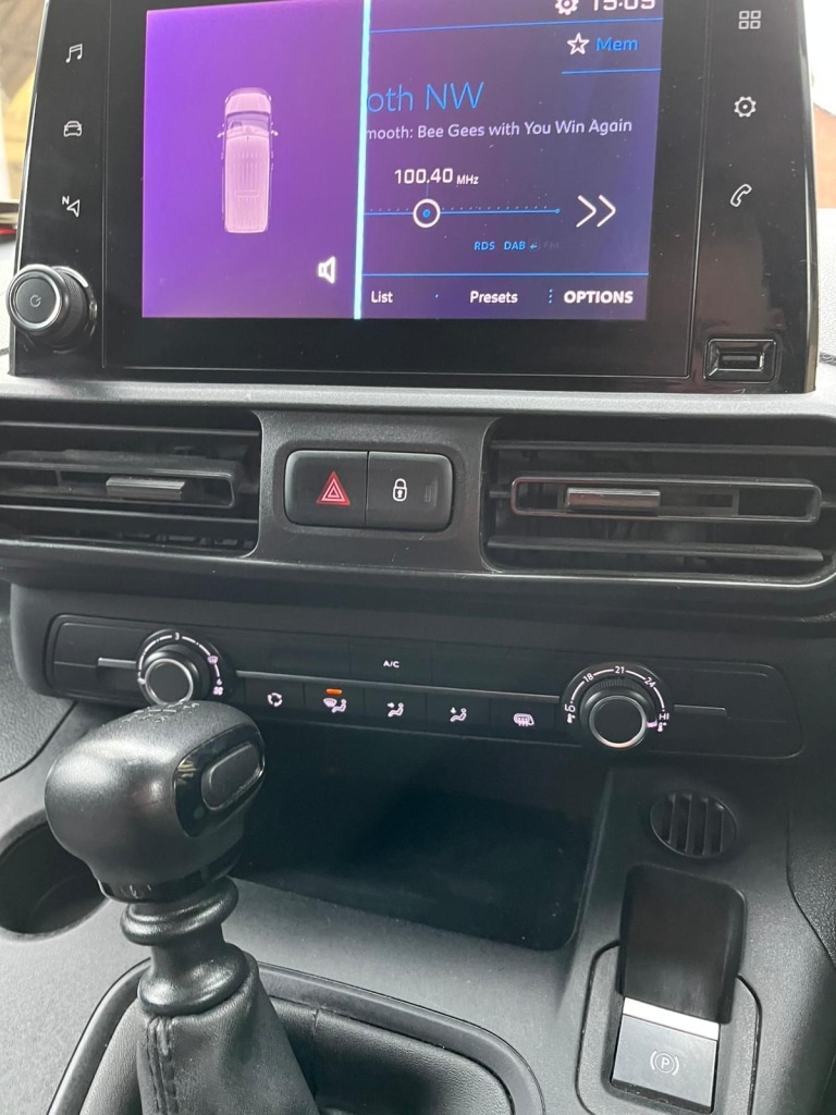 Used Peugeot Partner 2022 for sale - 77483769: Photo 23