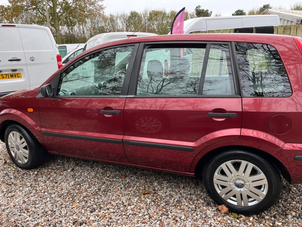 Used Ford Fusion 2002 for sale - 77518555: Photo 3