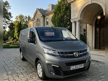 Vauxhall Vivaro feature image
