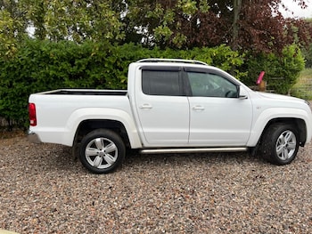Used Volkswagen Amarok 2012 for sale - 76115663: Photo