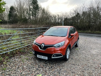 Used Renault Captur 2014 for sale - 76853396: Photo