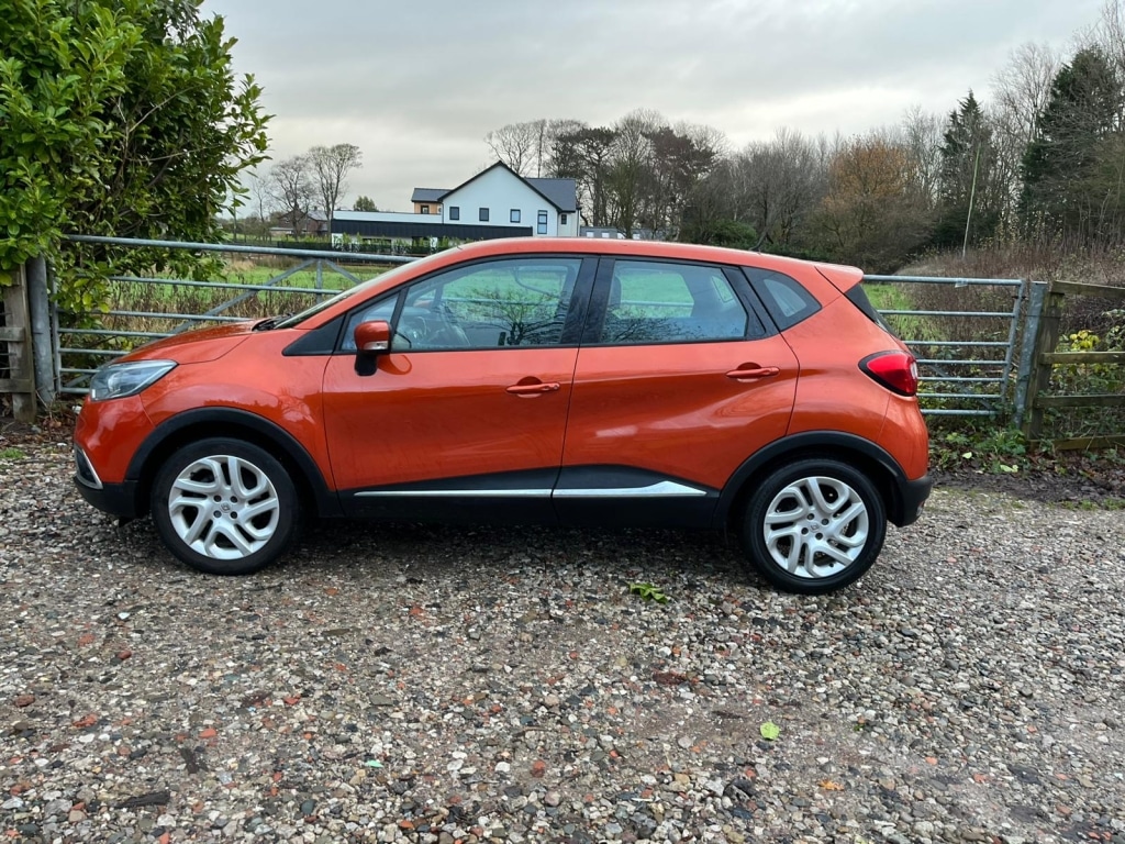Used Renault Captur 2014 for sale - 76853396: Photo 5