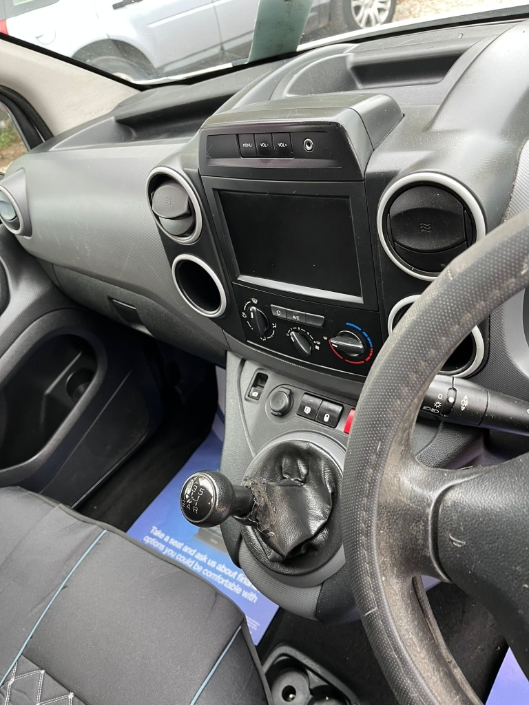 Used Peugeot Expert 2019 for sale - 76656440: Photo 11