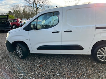 Used Citroen Berlingo 2020 for sale - 78460167: Photo