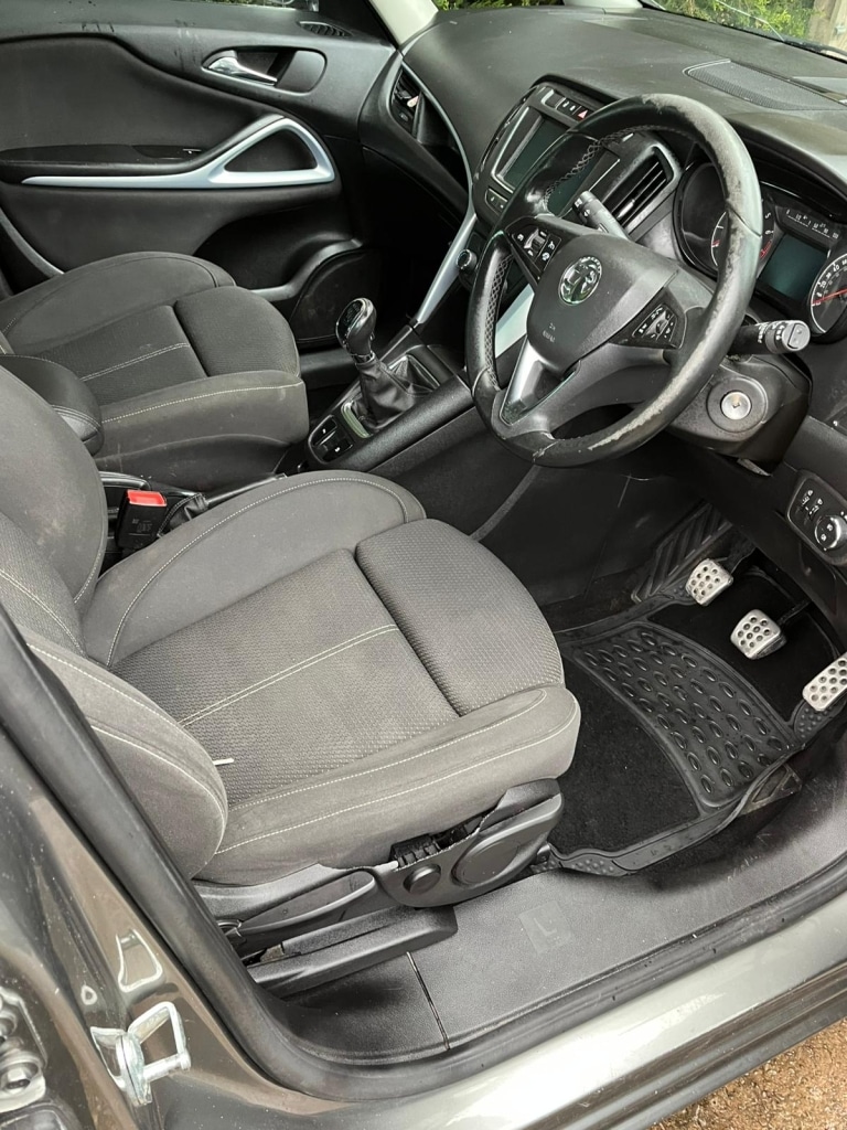 Used Vauxhall Zafira 2016 for sale - 77998824: Photo 11