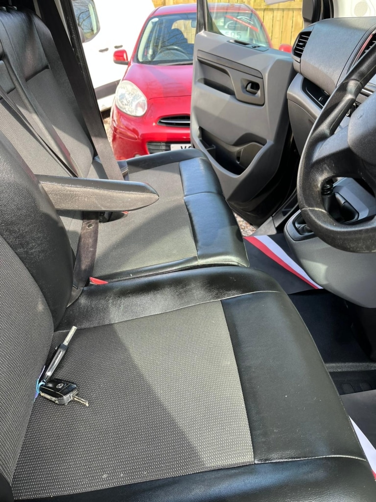 Used Vauxhall Vivaro 2022 for sale - 77921604: Photo 15