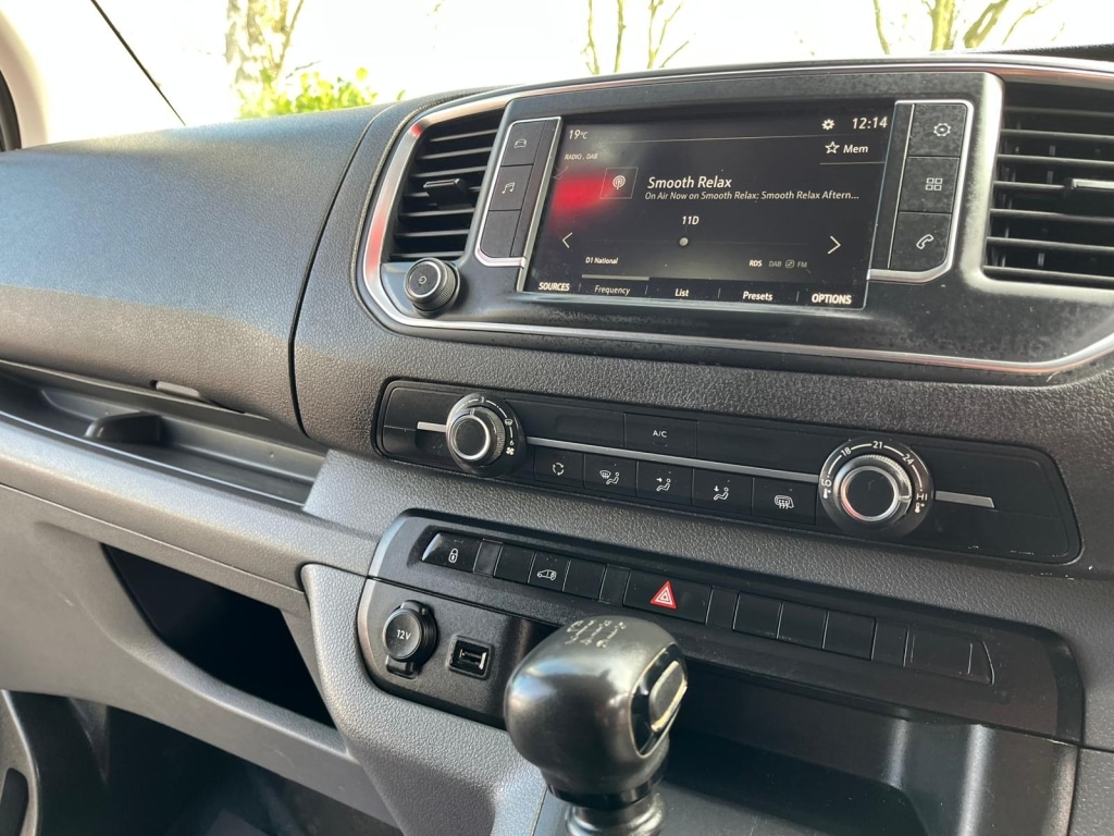 Used Vauxhall Vivaro 2022 for sale - 77921604: Photo 17