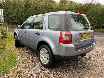 Used Land Rover Freelander 2008 for sale - 76483180: Photo