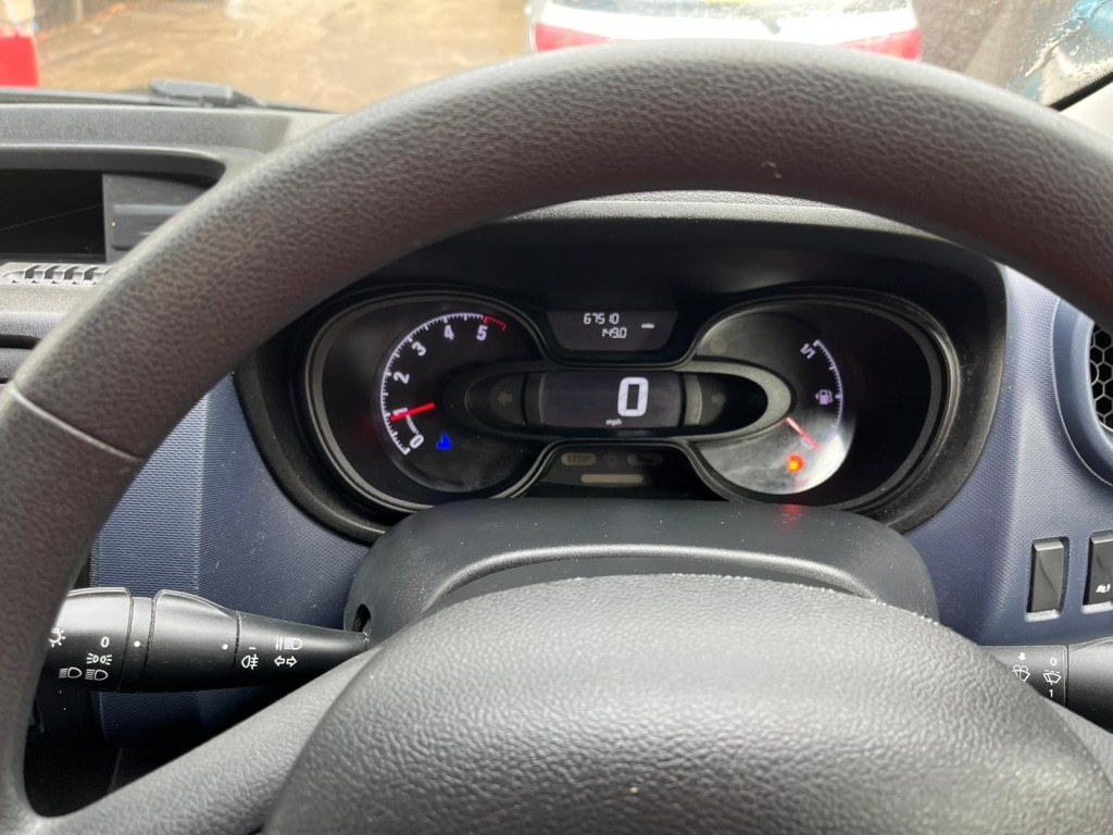 Used Vauxhall Vivaro 2017 for sale - 76483186: Photo 10