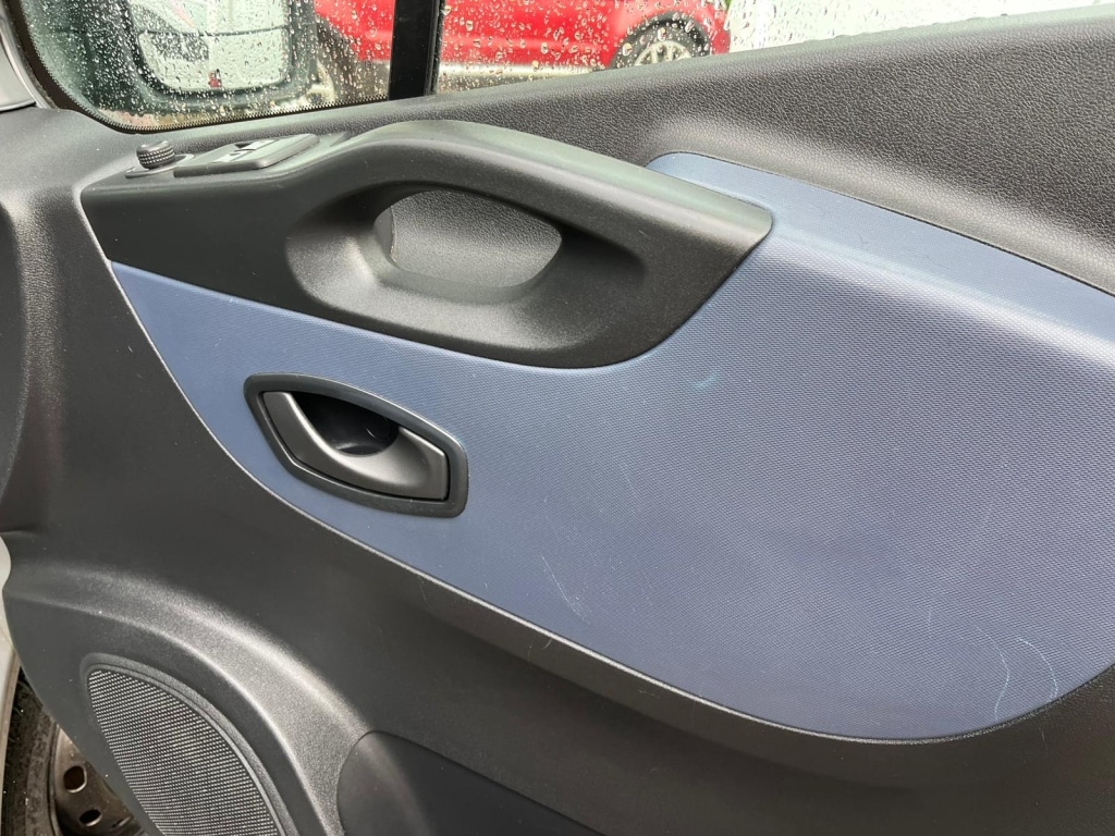 Used Vauxhall Vivaro 2017 for sale - 76483186: Photo 11