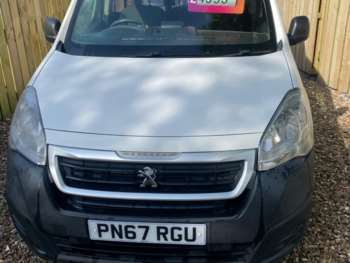 Used Peugeot Partner 2017 for sale - 74635654: Photo