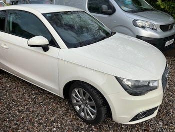 2013 (13) - 1.2 TFSI Sport 3dr
