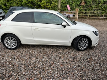 Used Audi A1 2013 for sale - 76853393: Photo