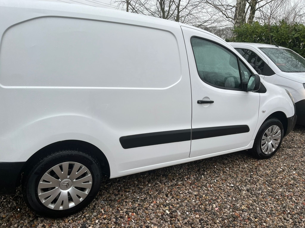 Used Citroen Berlingo 2016 for sale - 77438632: Photo 3