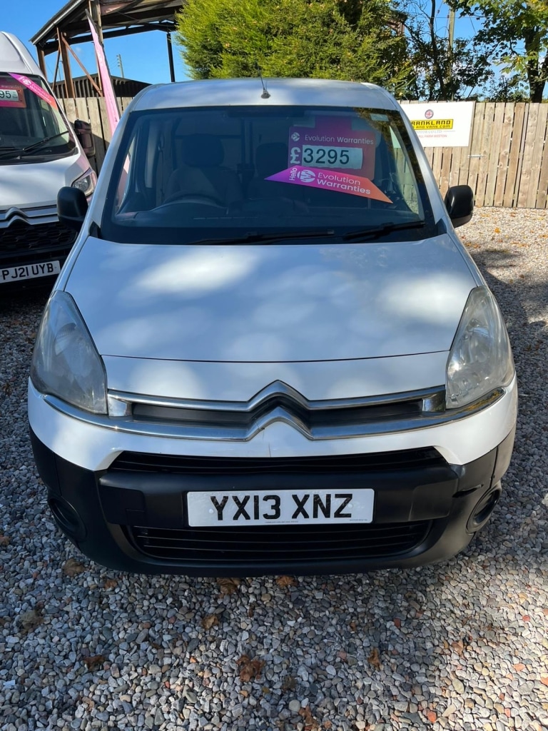Used Citroen Berlingo 2013 for sale - 77046491: Photo 2