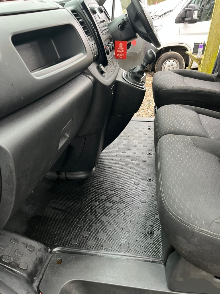 Used Vauxhall Vivaro 2018 for sale - 77385471: Photo 16