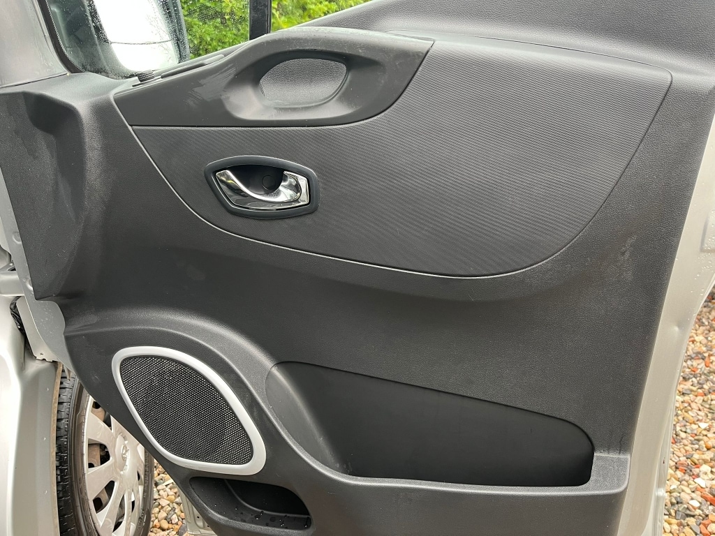 Used Vauxhall Vivaro 2018 for sale - 77385471: Photo 19