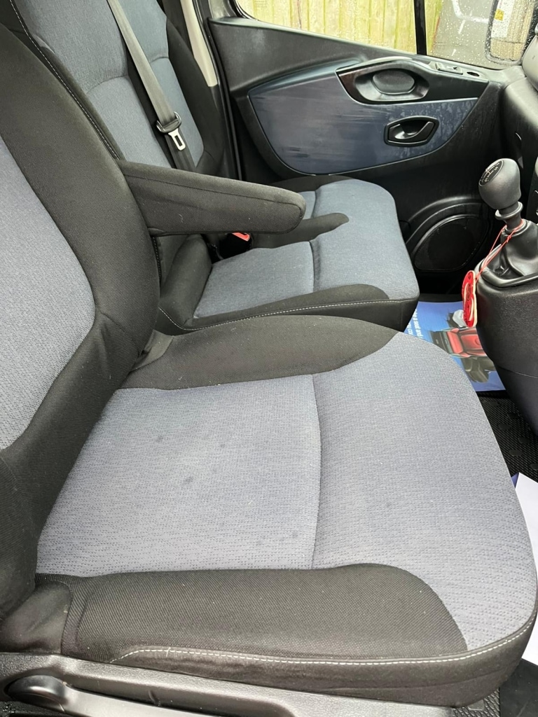 Used Vauxhall Vivaro 2017 for sale - 76600189: Photo 13