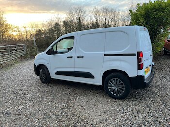 Used Peugeot Partner 2022 for sale - 77282374: Photo